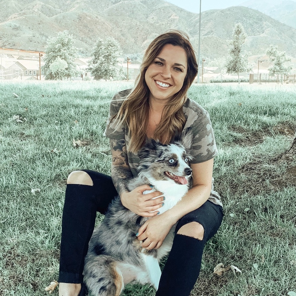 Meet your Posher, Emma